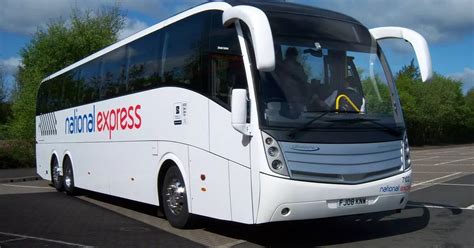 national express bus cardiff to london.